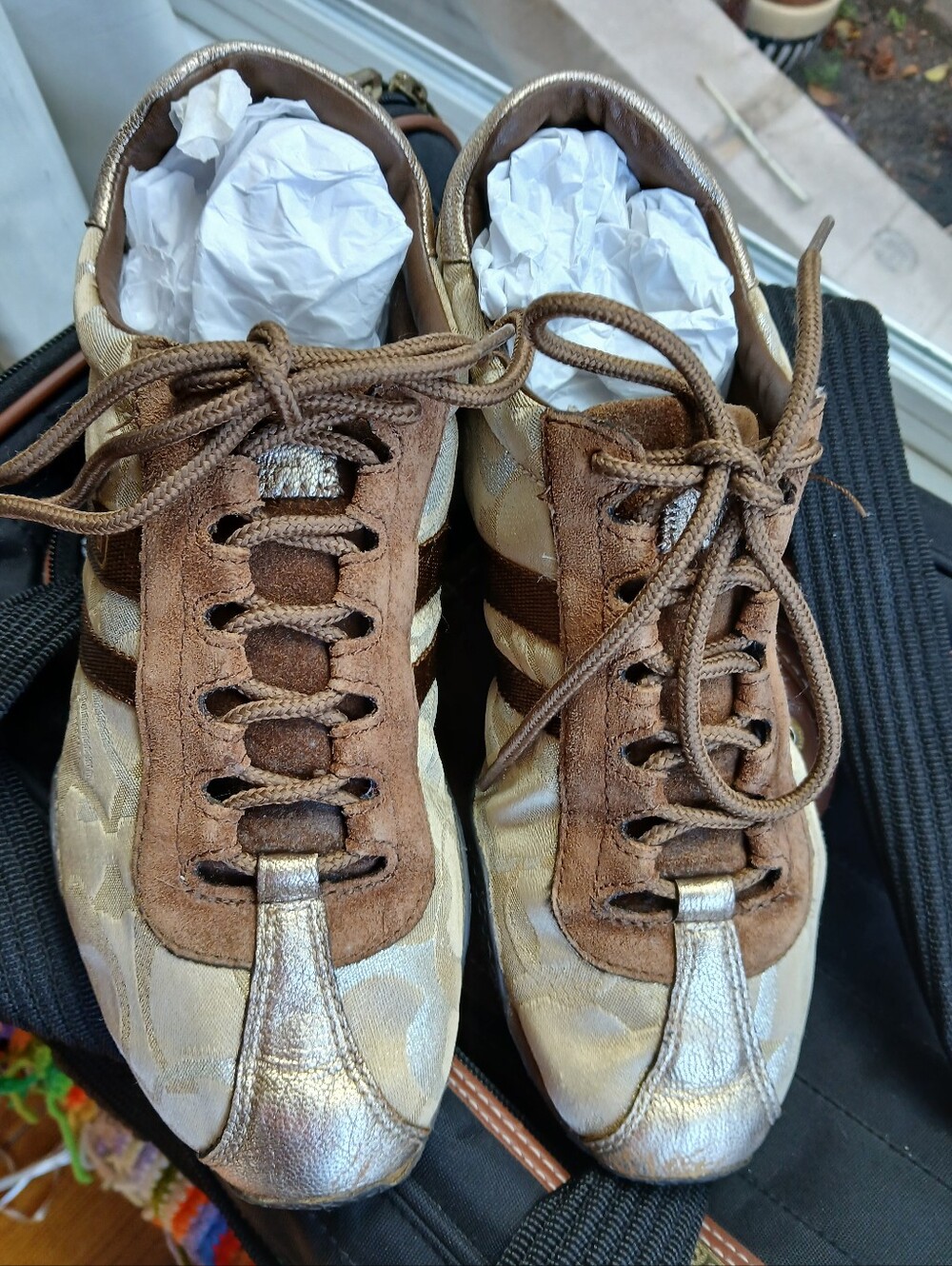 Classic Coach Signature Tennis Shoes Size 8.5 M